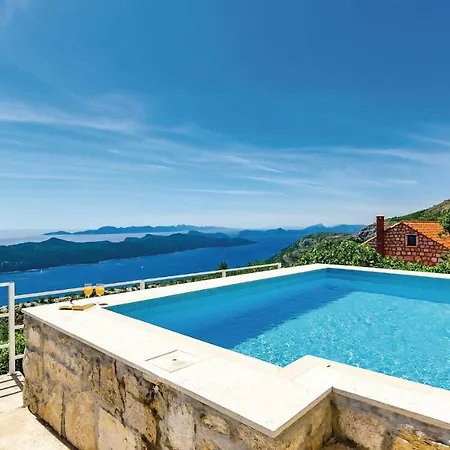 Two-bedroom Holiday In Dubravica Dubravica (Dubrovnik)