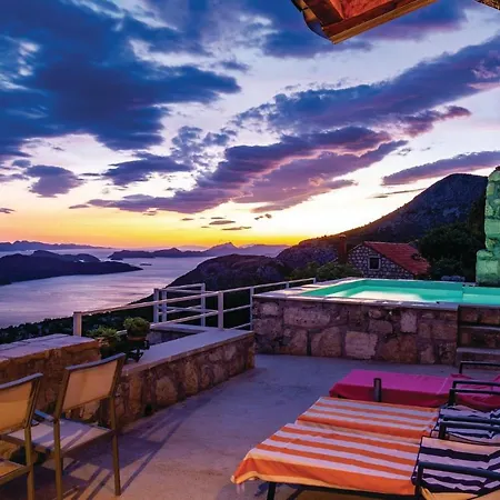 Сasa de vacaciones Two-bedroom Holiday In Dubravica *