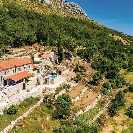 Сasa de vacaciones Two-bedroom Holiday In Dubravica Dubravica (Dubrovnik)